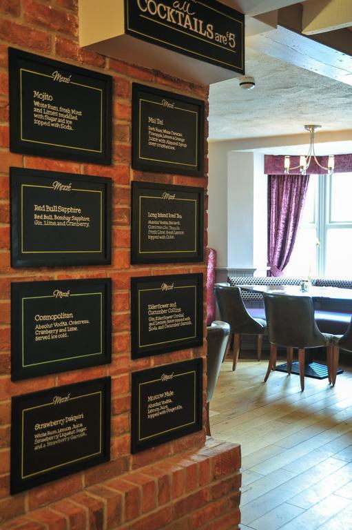 ホテル The Warwick Arms Chew Magna エクステリア 写真
