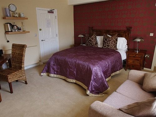 ホテル The Warwick Arms Chew Magna エクステリア 写真